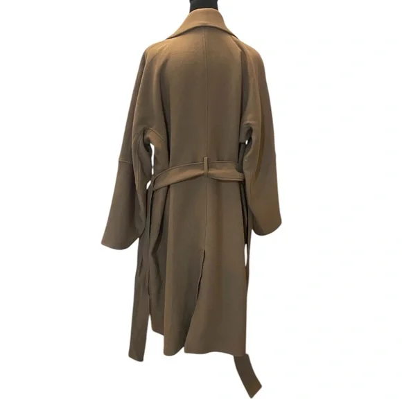 H&M Long Camel-Colored,brown, tan,beige Robe style Coat w adjustable belt,Large - Picture 4 of 7